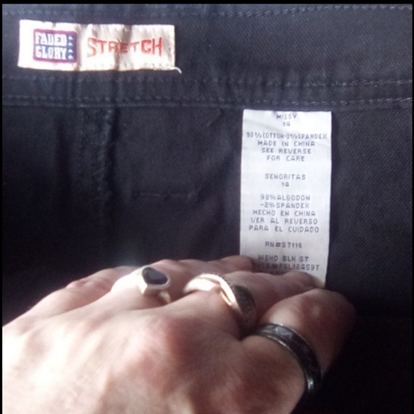 Shorts - Picture 5 of 16